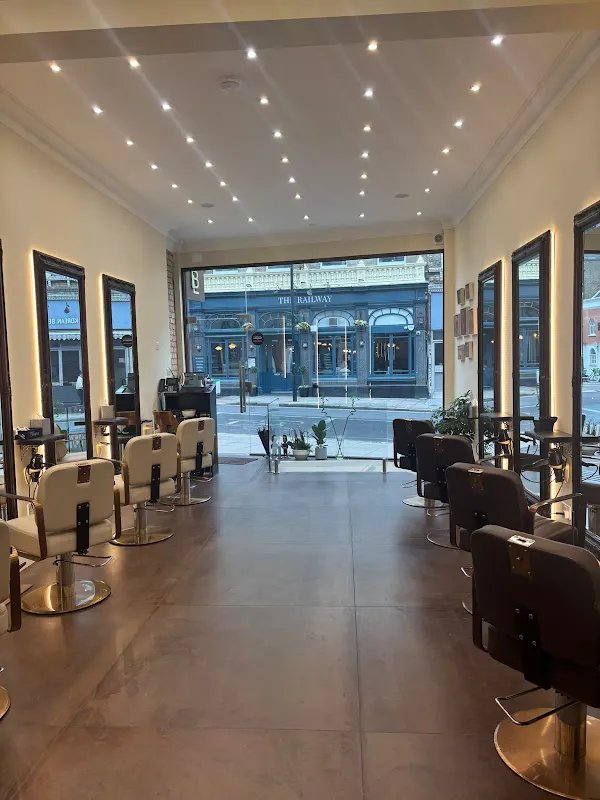 Baykar London West Hampstead — Hairdresser in London